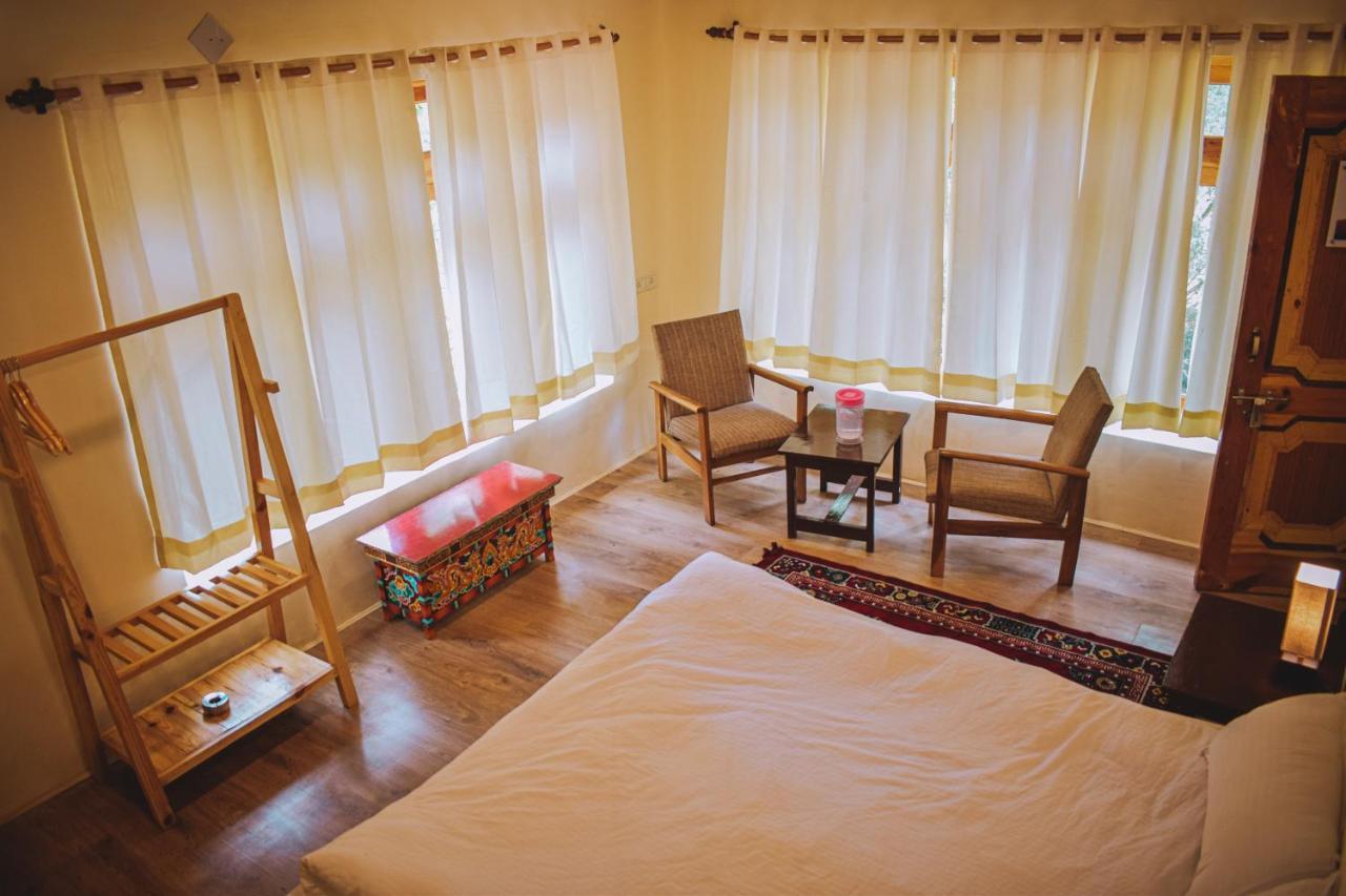 Raybo Hostel Лех Екстер'єр фото