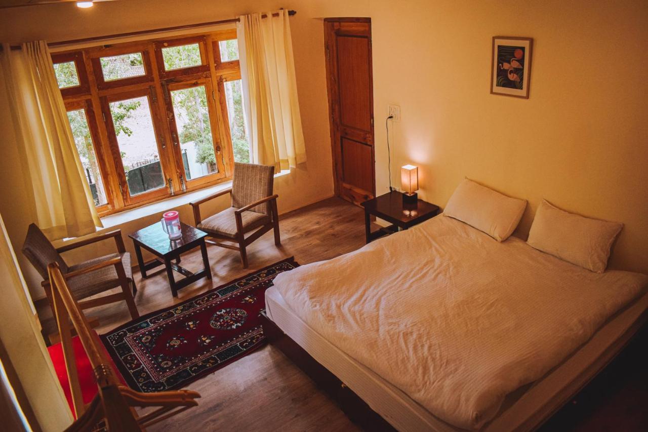 Raybo Hostel Лех Екстер'єр фото